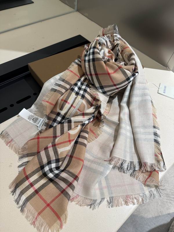 Burberry scarf 70X200cm E120505
